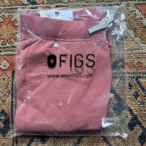 *NWT* Mauve Figs Zamora Joggers